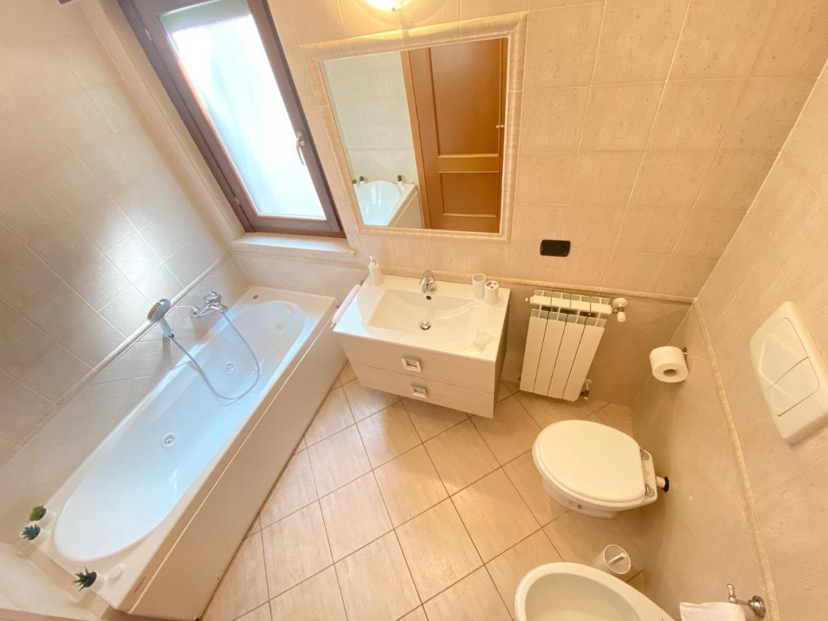 Casa Relax Con Terrazza Panoramica 2 Apartamento